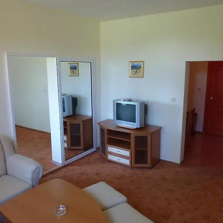 Arena Hostel *